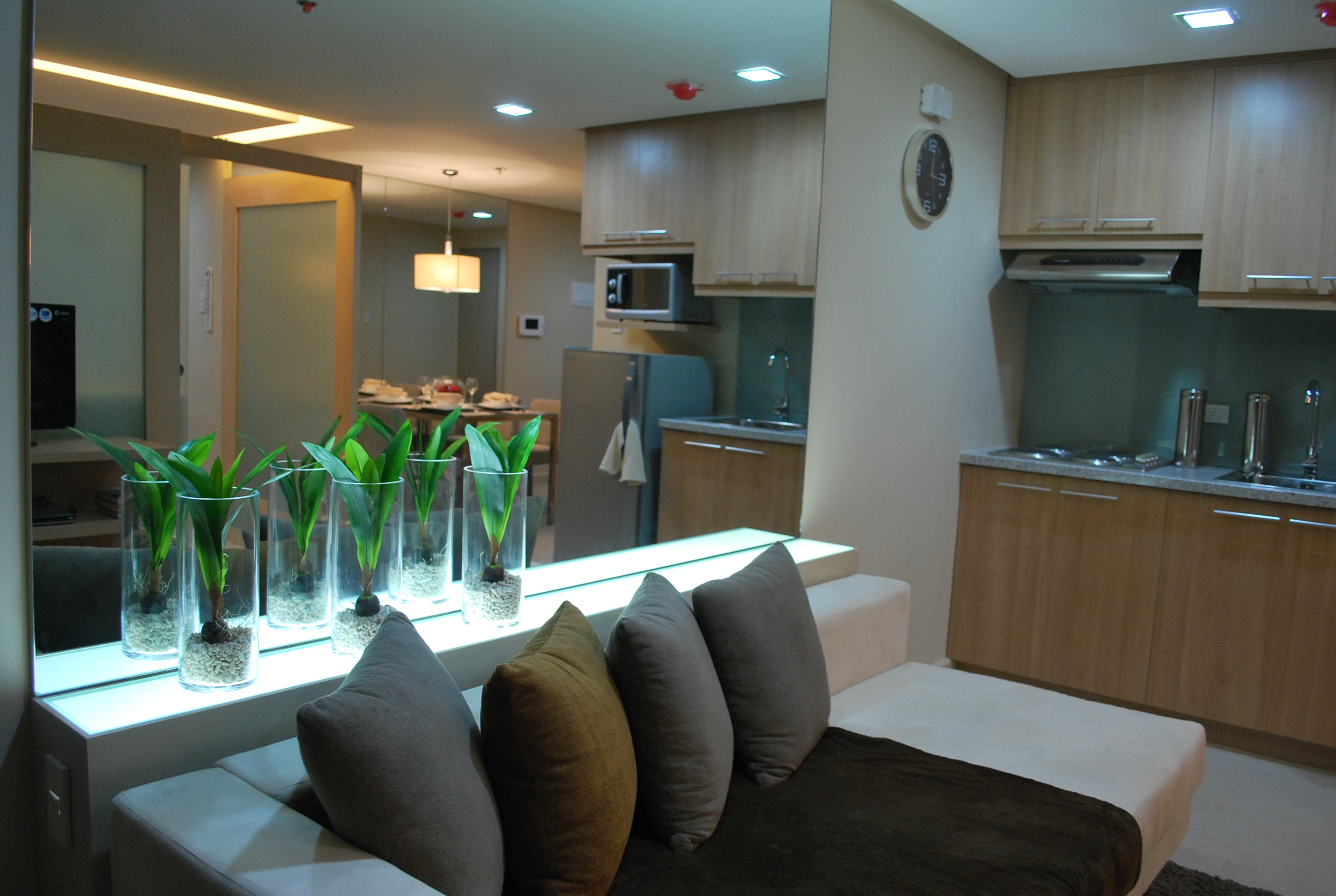 L-Shaped Condotel
